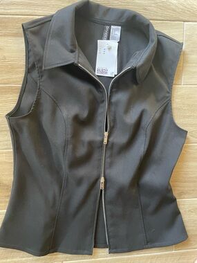 H&M Black Sleeveless Zip-Front Vest.